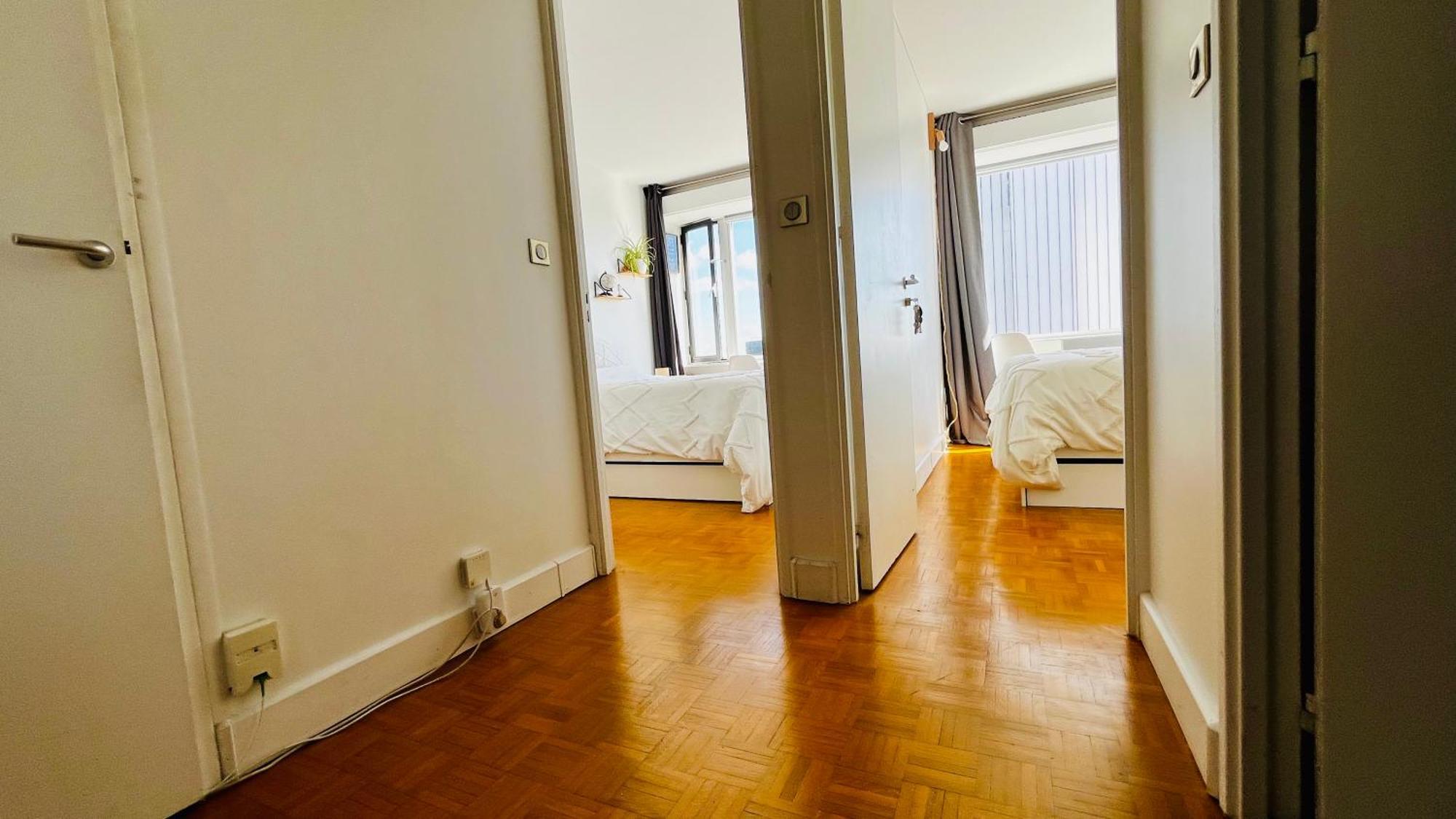 2 Private Bedrooms, Montparnasse Station 巴黎 外观 照片