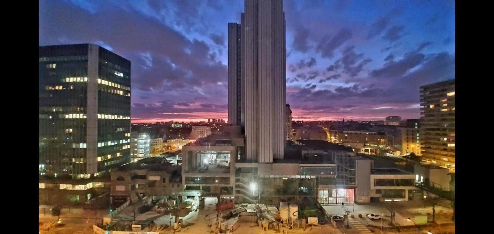 2 Private Bedrooms, Montparnasse Station 巴黎 外观 照片